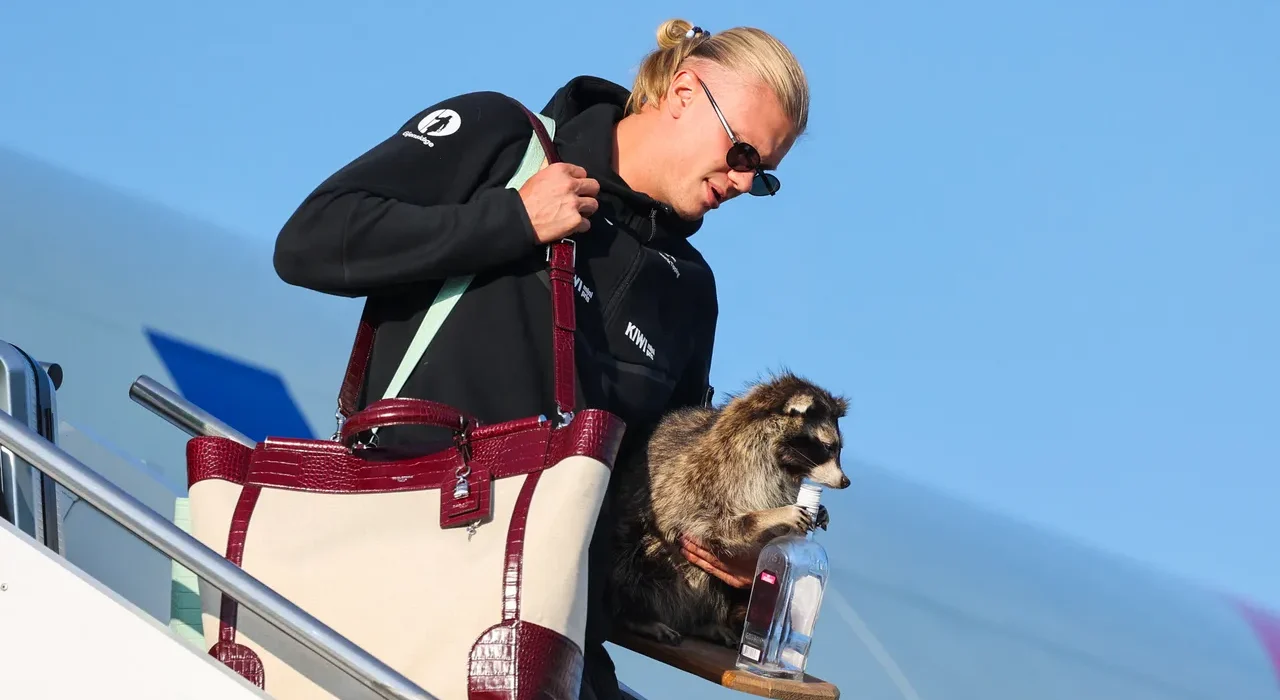 Yes, Erling Haaland Paired Her Designer Bag With a Taxidermy Raccoon
