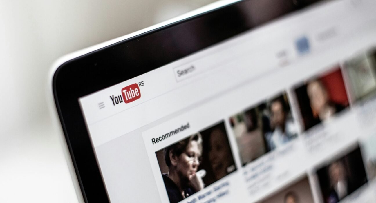 YouTube overtakes Spotify as UK's favorite podcast platform