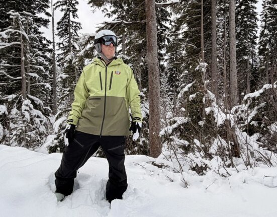 thirtytwo tm recycled snowboard jacket review